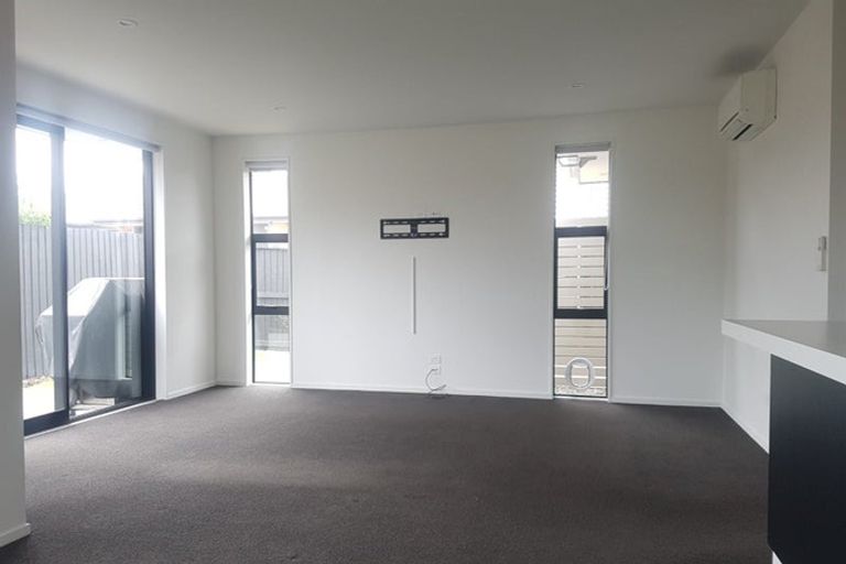 Photo of property in 22 Flint Road, Rolleston, 7614