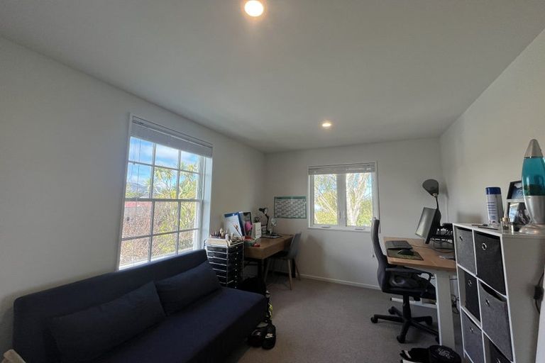 Photo of property in 9d Meadowville Avenue, Spreydon, Christchurch, 8024