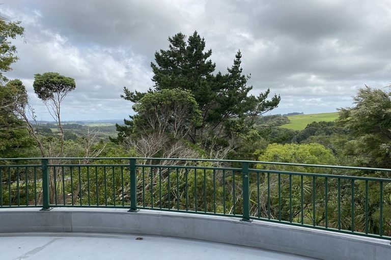 Photo of property in 1447 Old North Road, Helensville, 0875