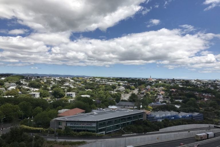 Photo of property in 27 Union Road, Howick, Auckland, 2014