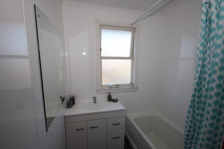 Photo of property in 12 Bullock Street, Allenton, Ashburton, 7700