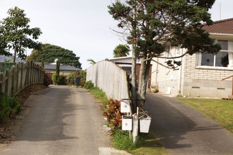 Photo of property in 8 Ben Lora Place, Mangere East, Auckland, 2024