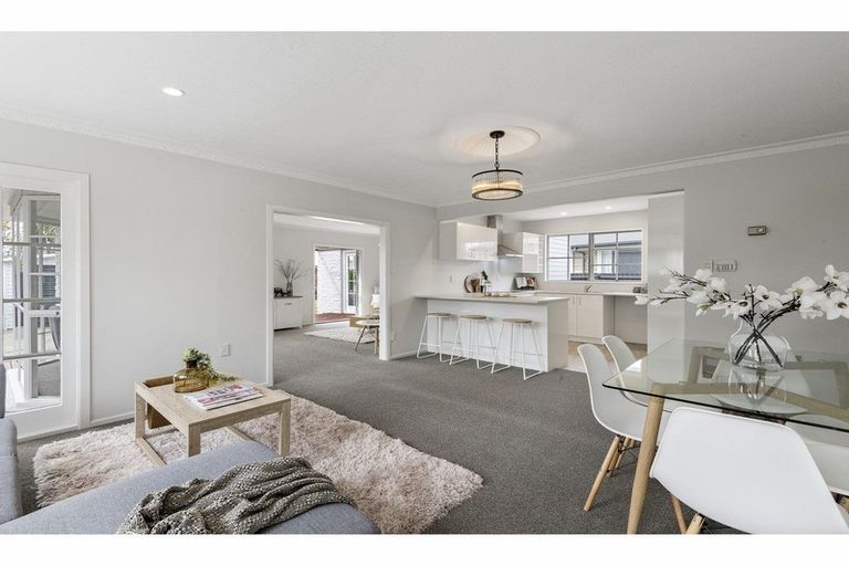 Photo of property in 24 Heathglen Avenue, Parklands, Christchurch, 8083