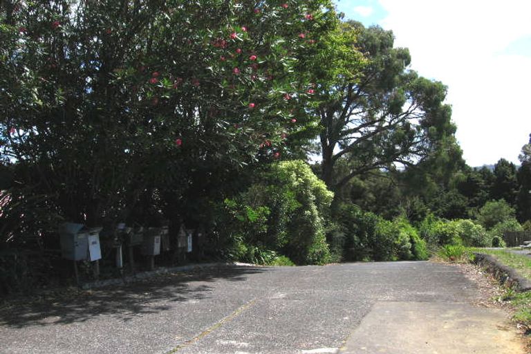 Photo of property in 41 Ridgewood Crescent, Birkenhead, Auckland, 0626