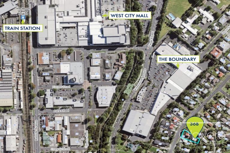 Photo of property in 36 Newington Road, Henderson, Auckland, 0612