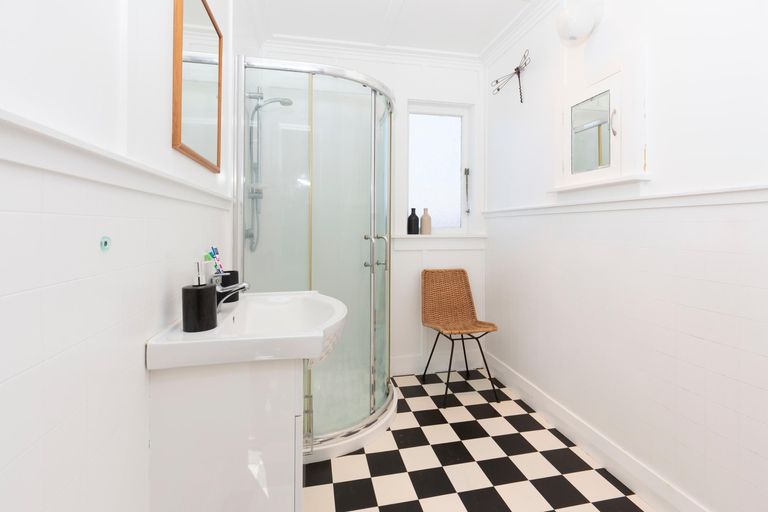 Photo of property in 28 John Street, Pukekohe, 2120