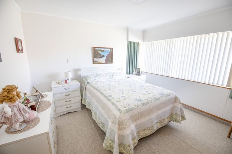 Photo of property in 51c Church Road, Taradale, Napier, 4112
