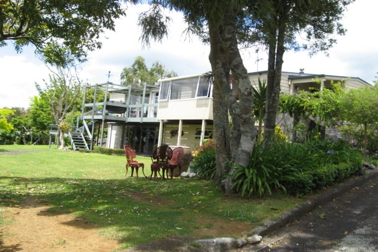 Photo of property in 188 Kitchener Road, Pukekohe, 2120