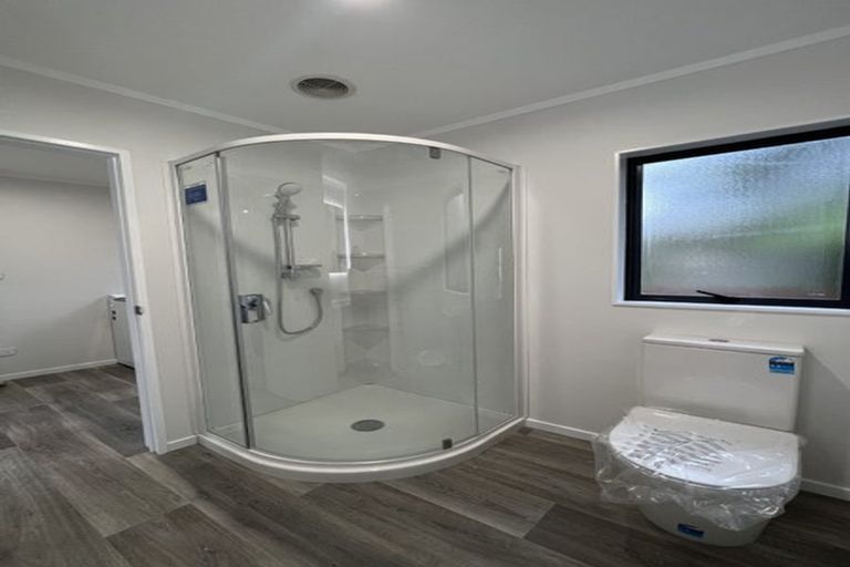 Photo of property in 53 Blakeborough Drive, Forrest Hill, Auckland, 0620