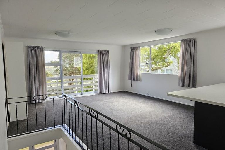 Photo of property in 196f2 Helston Road, Paparangi, Wellington, 6037