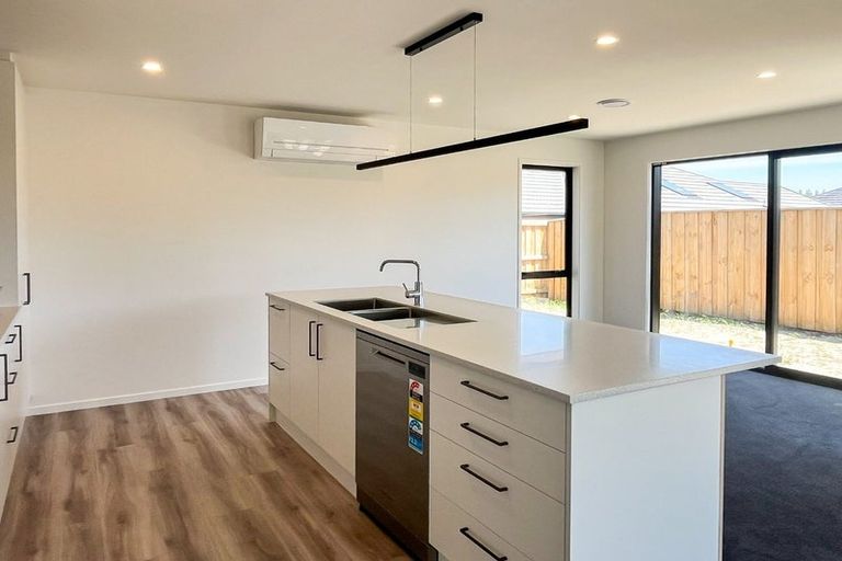 Photo of property in 173 Styx Mill Road, Casebrook, Christchurch, 8051