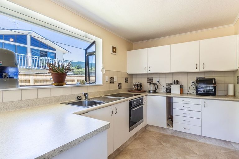 Photo of property in 15a Kaimanawa Street, Paraparaumu, 5032