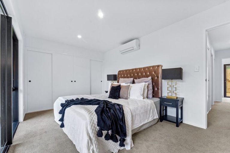 Photo of property in 52a Glamorgan Drive, Torbay, Auckland, 0630