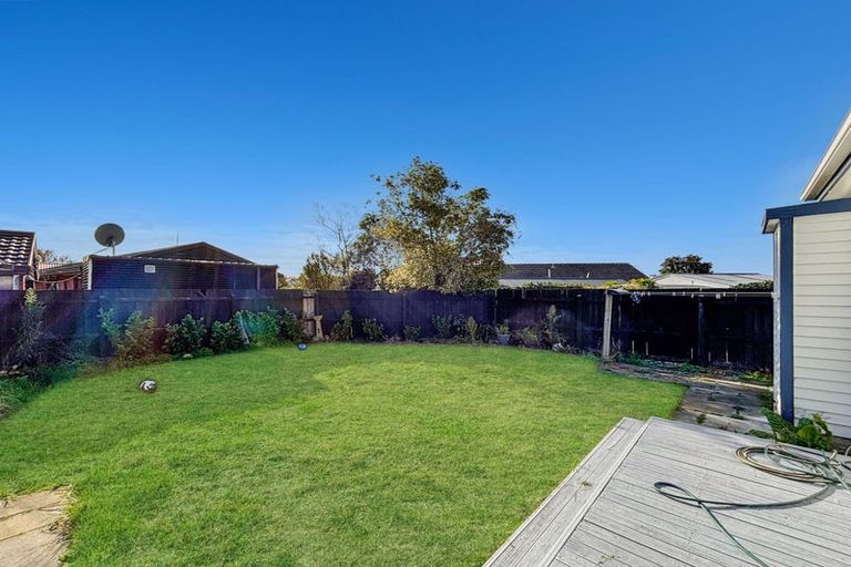 Photo of property in 290 Lake Terrace Road, Shirley, Christchurch, 8061