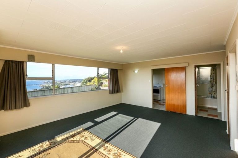 Photo of property in 1/1 Findlay Street, Moturoa, New Plymouth, 4310