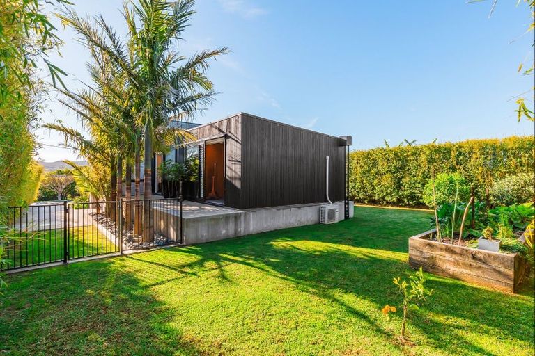 Photo of property in 30 Nihinihi Avenue, Raglan, 3225