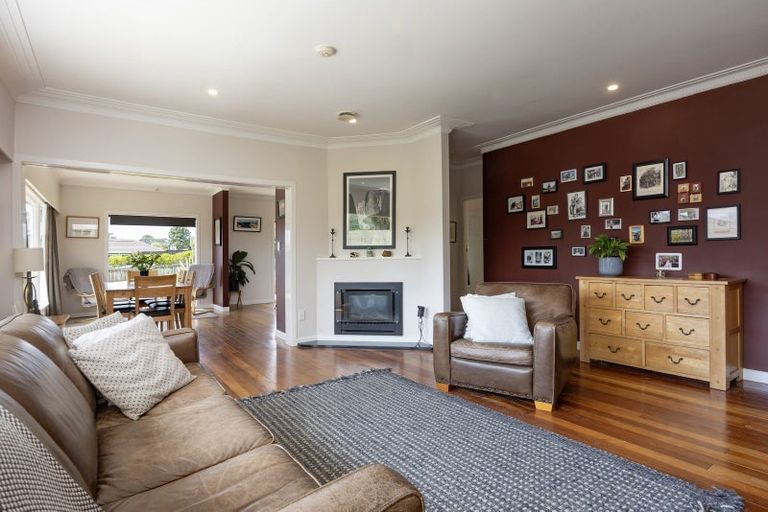 Photo of property in 12 George Street, Riverhead, 0820