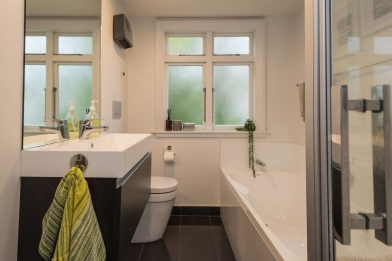 Photo of property in 15 Innes Road, St Albans, Christchurch, 8052