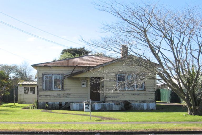Photo of property in 2/2 Kelvin Road, Papakura, 2110