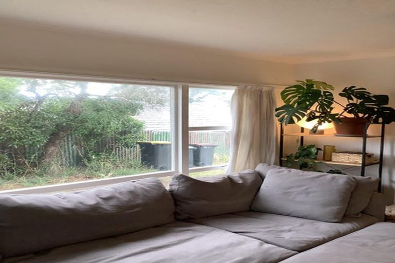 Photo of property in 12 Lonsdale Street, New Brighton, Christchurch, 8083