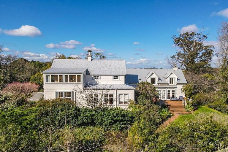 Photo of property in 1022 No 2 Line, Fordell, Whanganui, 4572