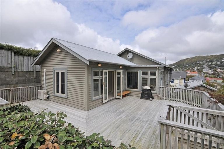 Photo of property in 48 Chamberlain Road, Karori, Wellington, 6012