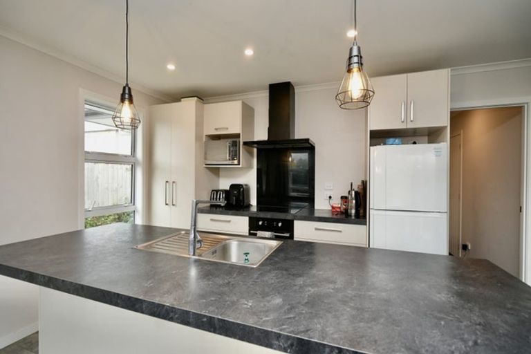 Photo of property in 42 Lombard Street, Palmerston North, 4410