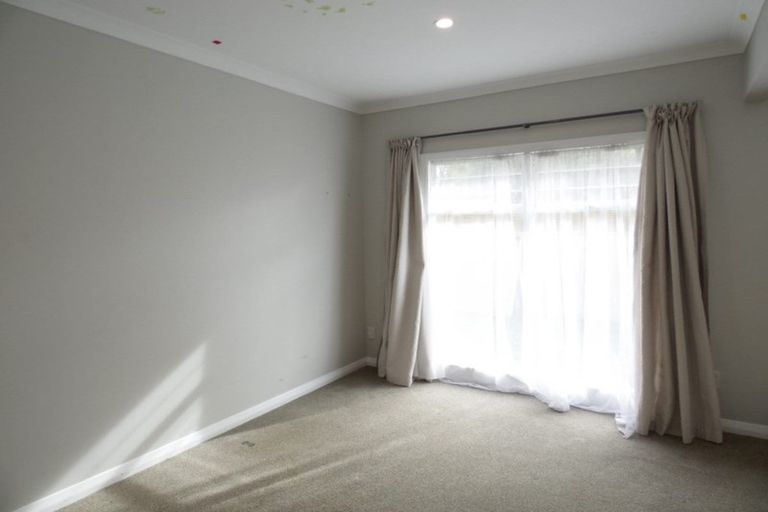 Photo of property in 122 Awaroa Road, Helensville, 0800