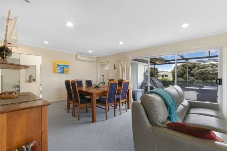 Photo of property in 170 Seaforth Road, Waihi Beach, 3611