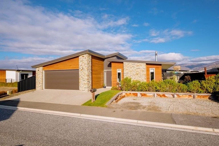 Photo of property in 5 David Place, Cromwell, 9310