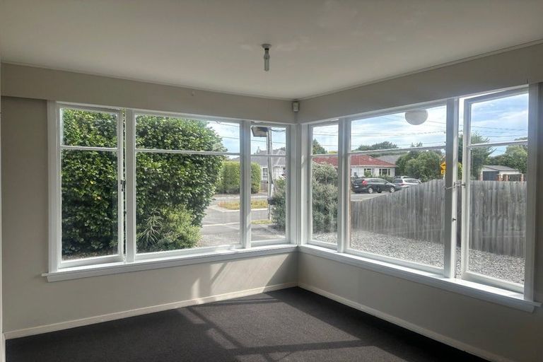Photo of property in 111 Suva Street, Upper Riccarton, Christchurch, 8041