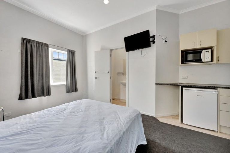 Photo of property in 87 Lake Road, Frankton, Hamilton, 3204