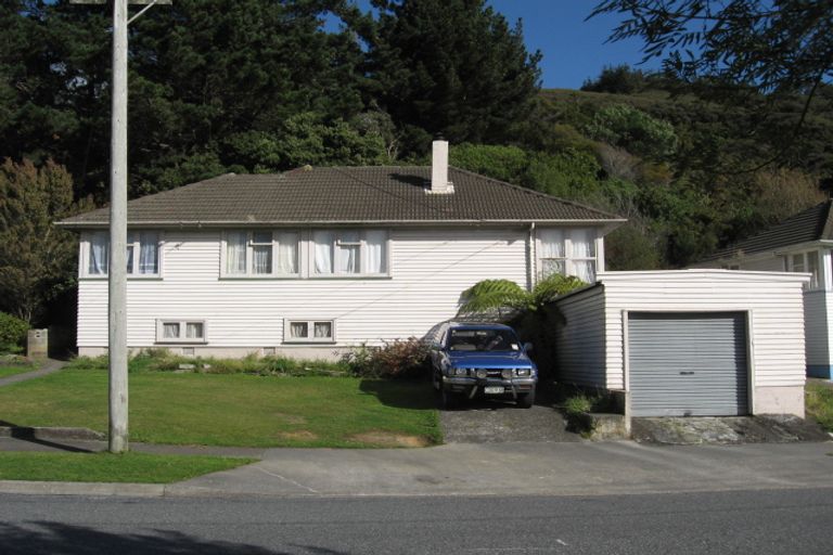 Photo of property in 77 Judd Crescent, Naenae, Lower Hutt, 5011