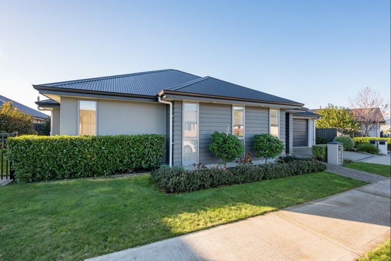 Photo of property in 35 Youngberry Drive, Richmond, 7020