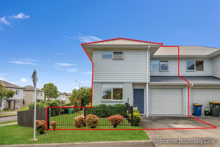 Photo of property in 33 Apple Orchard Way, Sunnyvale, Auckland, 0612