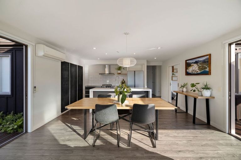 Photo of property in 3 Caithness Court, Jacks Point, Queenstown, 9371