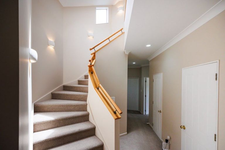 Photo of property in 9 Balmoral Drive, Terrace End, Palmerston North, 4410