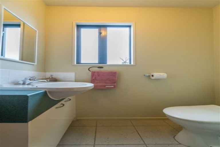 Photo of property in 1 Sharnbrook Lane, Casebrook, Christchurch, 8051