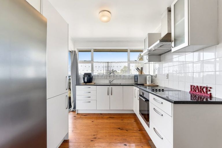 Photo of property in 2 Dawson Road, Snells Beach, 0920