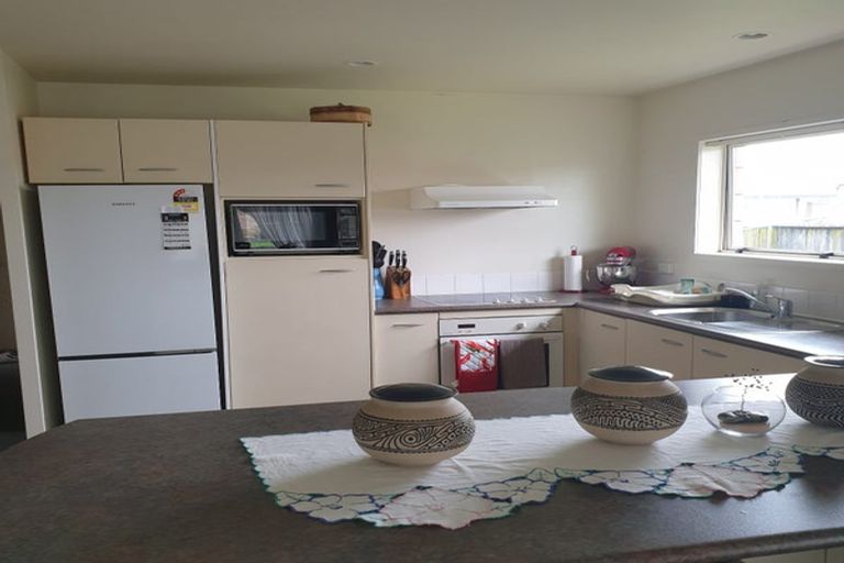 Photo of property in 11/15 O'sullivan Place, Waiuku, 2123