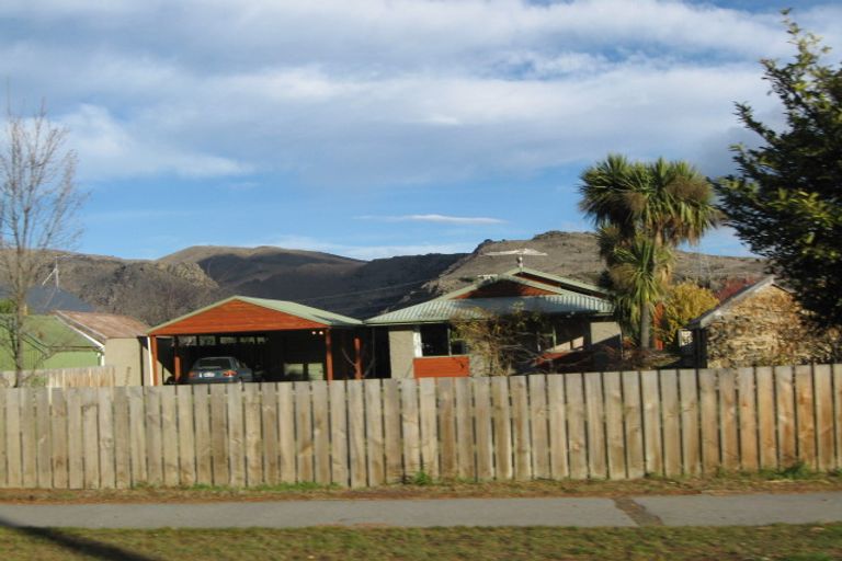 Photo of property in 32 Inniscort Street, Cromwell, 9310