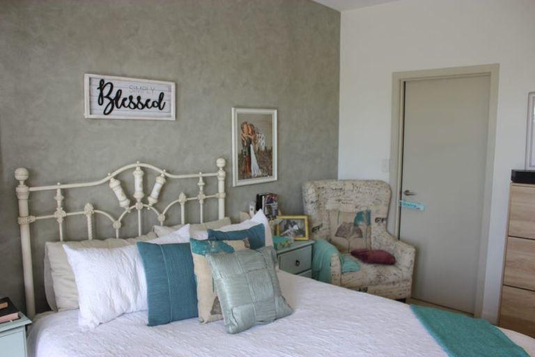 Photo of property in Point Ridge, 130/8f Gills Road, Albany Heights, Auckland, 0632