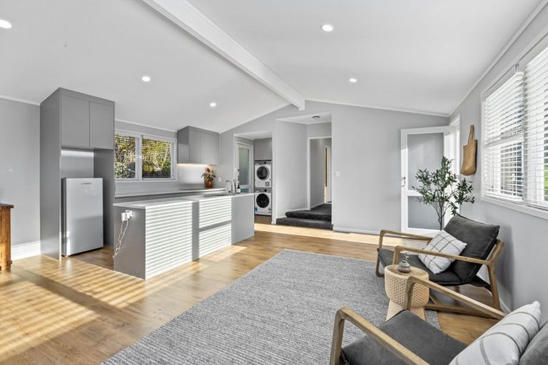 Photo of property in 12 Albert Road, Warkworth, 0910