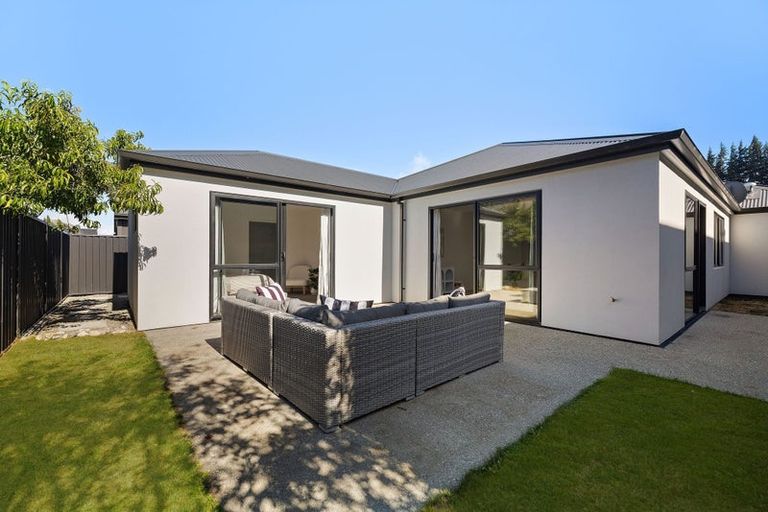Photo of property in 51a&b Peterley Road, Lower Shotover, Queenstown, 9304