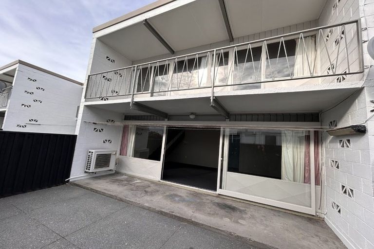 Photo of property in 6/7 Newnham Terrace, Upper Riccarton, Christchurch, 8041