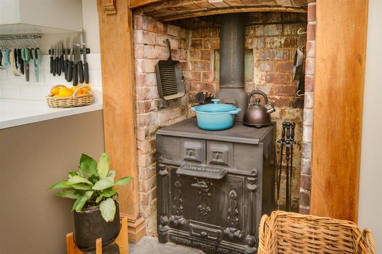 Photo of property in 93 Pukepapa Road, Marton, 4710