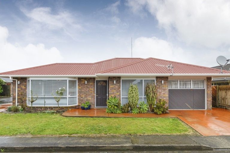 Photo of property in 10 Saint Pauls Court, Highbury, Palmerston North, 4412