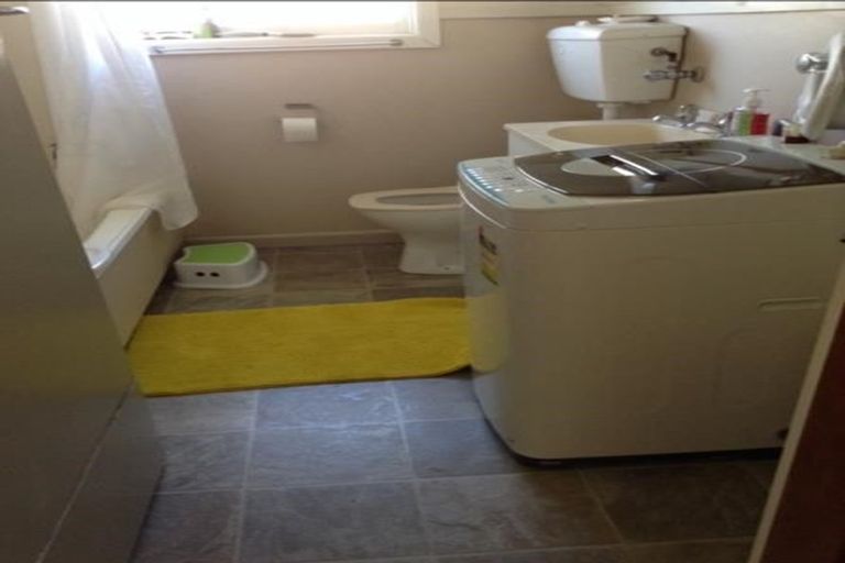 Photo of property in 2/33 Champion Street, Edgeware, Christchurch, 8013