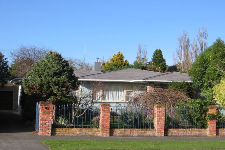 Photo of property in 7 Centennial Drive, Hokowhitu, Palmerston North, 4410