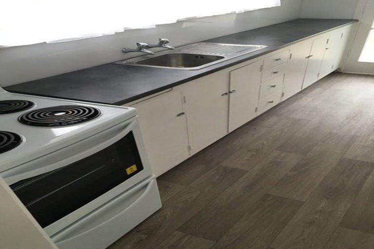 Photo of property in 3/9 Scotland Place, Hillcrest, Hamilton, 3216